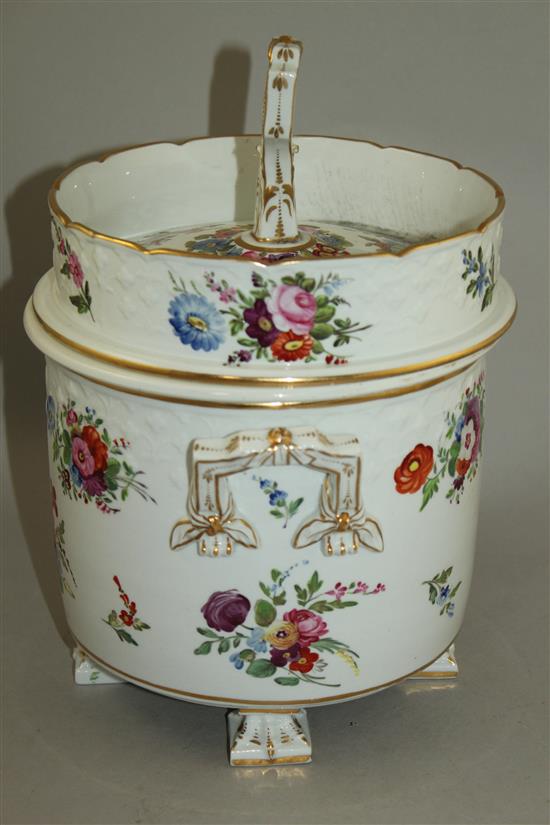 An English porcelain ice pail, early 19th century, 30cm